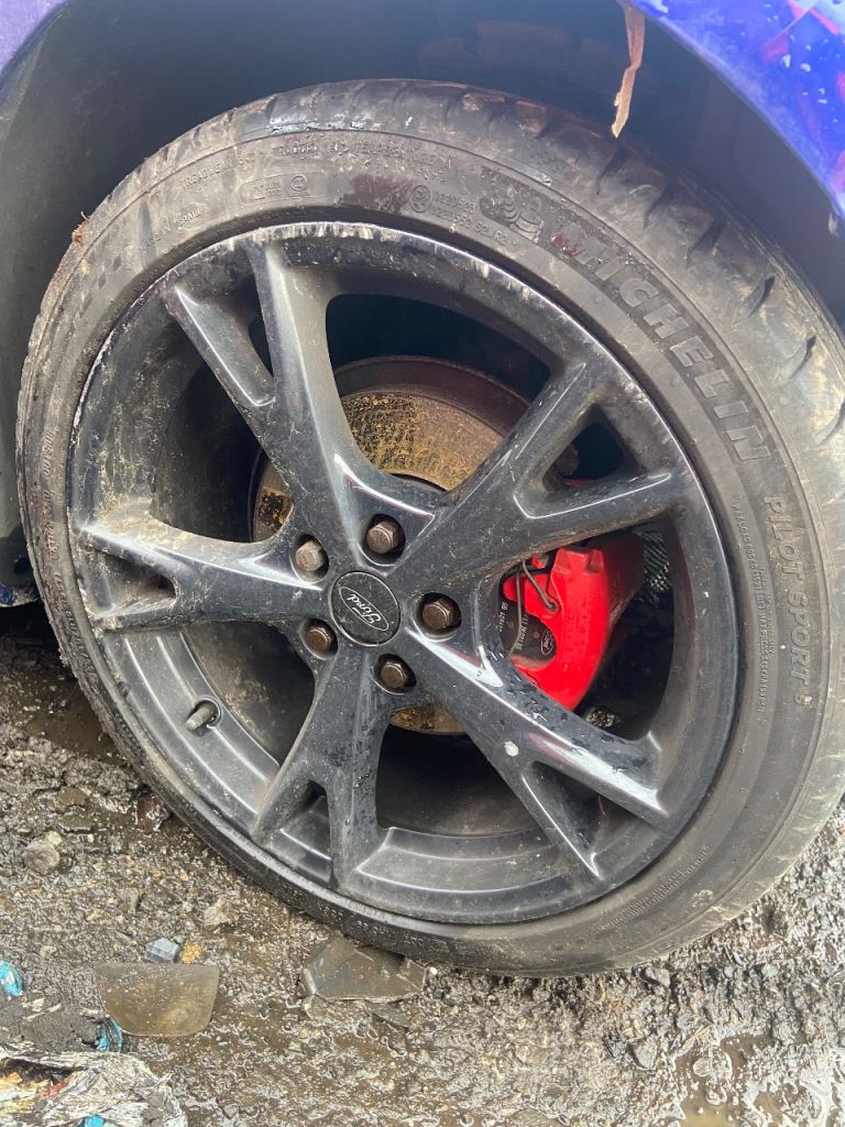 Ford Focus St3 alloy wheels
