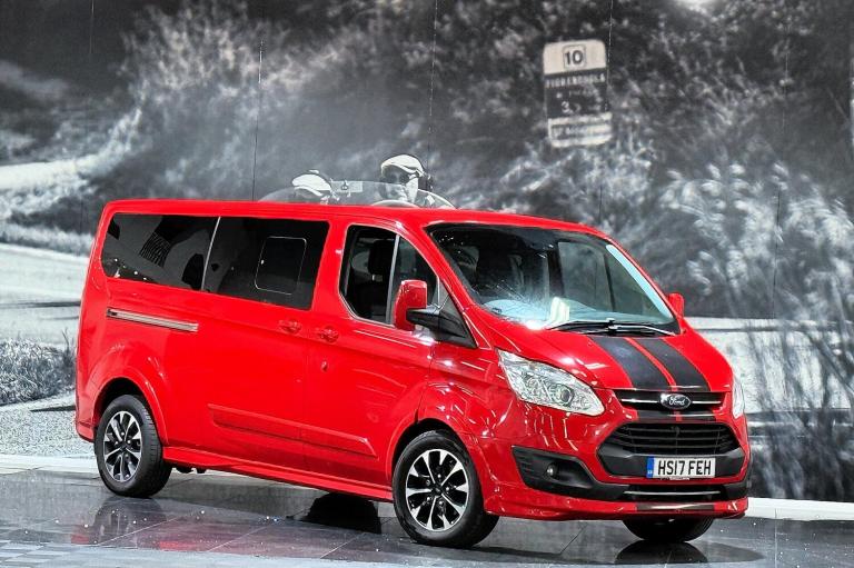 2017 Ford Tourneo Custom 2.0 290 EcoBlue Sport L2 Euro 6 (s/s) 5dr MPV Diesel Manual