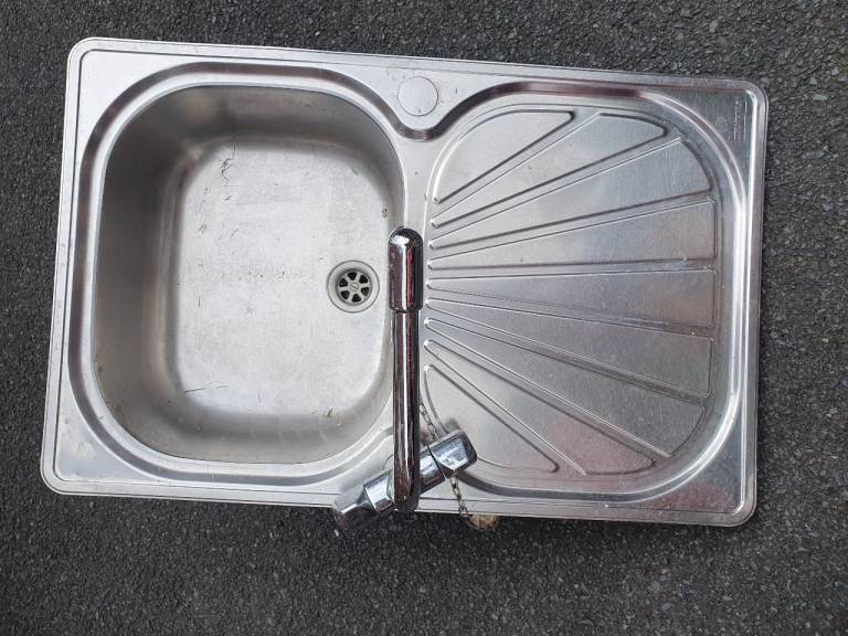 Franke Stainless Steel Kitchen Sink with Tap – Good Condition