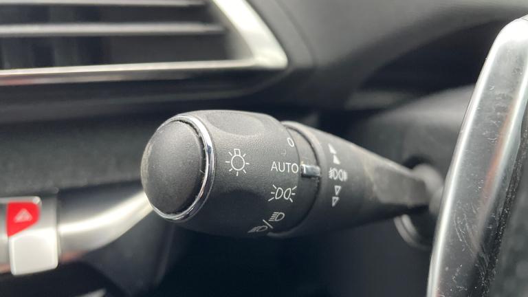 2020 Peugeot 3008 1.5 BlueHDi GT Line SUV 5dr Diesel EAT Euro 6 (s/s) (130 ps) SUV Diesel Automatic