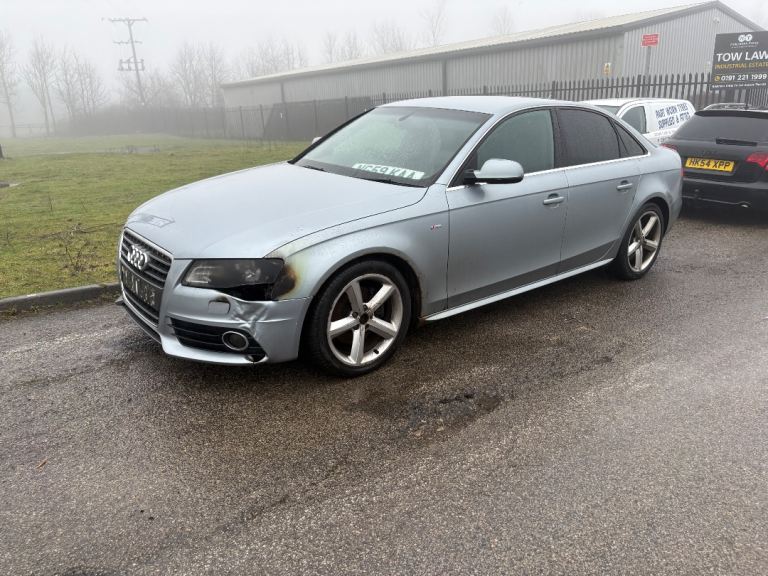 Audi, A4, Saloon, 2010, Manual, 1968 (cc), 4 doors