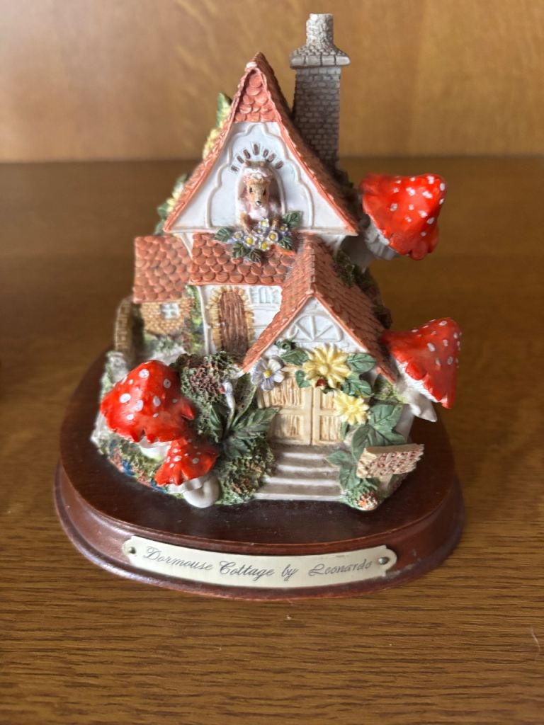 Little nook village