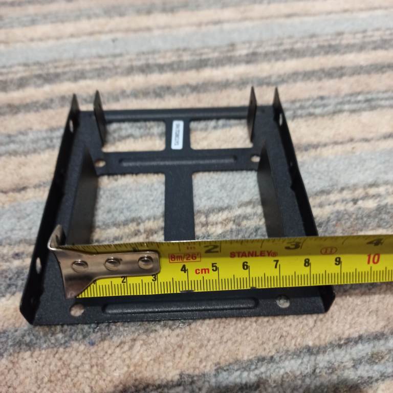 2.5 inch drive to 3.5 inch drive bay adapter bracket