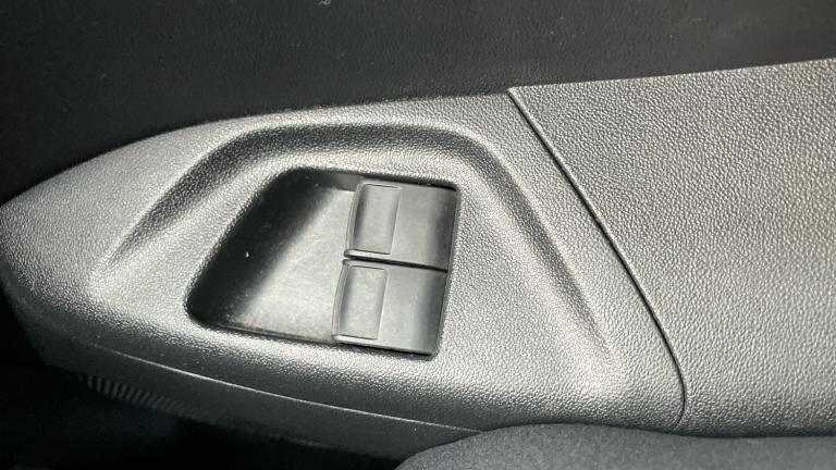 2019 Peugeot 108 1.0 72 Allure 5dr HATCHBACK PETROL Manual