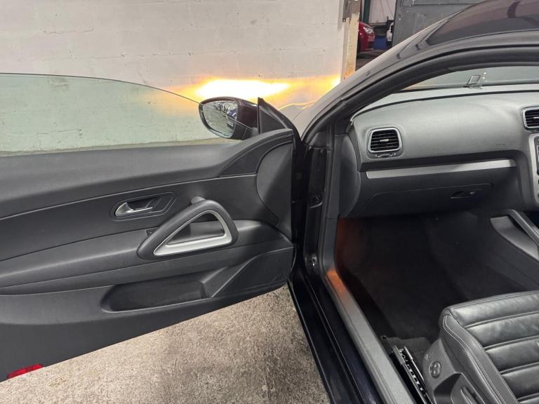 2012 Volkswagen Scirocco 2.0 TDi BlueMotion Tech GT 3dr [Nav/Leather] COUPE DIESEL Manual