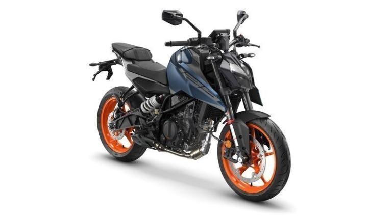 KTM 125 DUKE, 2026 MODEL, IN STOCK NOW. 4 YEARS WARRANTY.