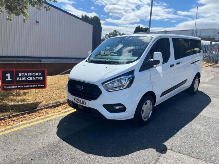 FORD TRANSIT CUSTOM 320 TREND 8 SEAT BUS 31K MILES ONLY