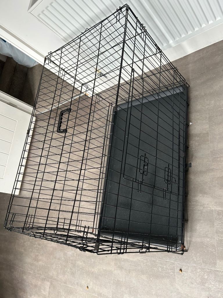 Meduim size dog cage