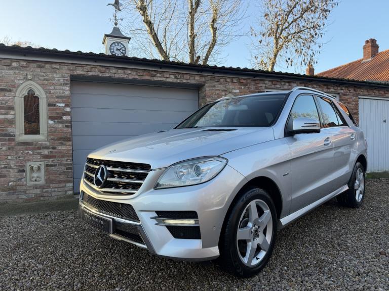MERCEDES-BENZ M CLASS 3.0 ML350 V6 BlueTEC Sport 2012