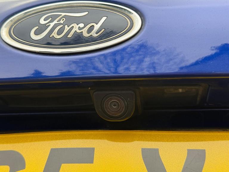 2015 Ford Focus 1.0T EcoBoost Titanium Auto Euro 6 (s/s) 5dr HATCHBACK Petrol Automatic