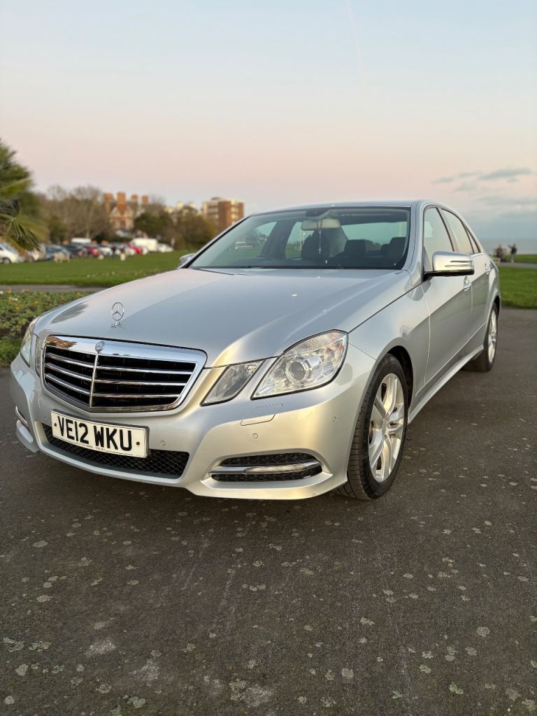 Mercedes-Benz, E CLASS, Saloon, 2012, Semi-Auto, 2143 (cc), 4 doors