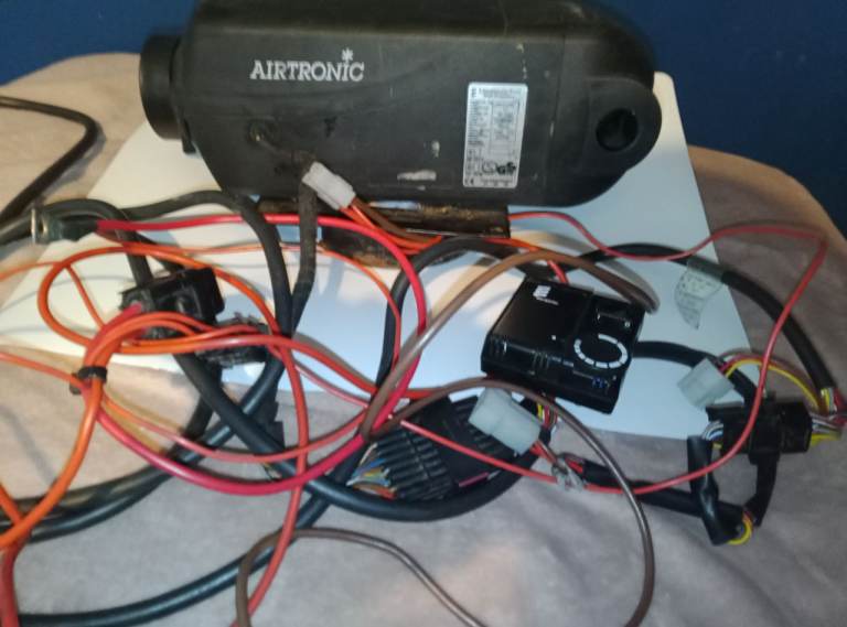 Eberspächer Diesel Heater 12v spares or repairs