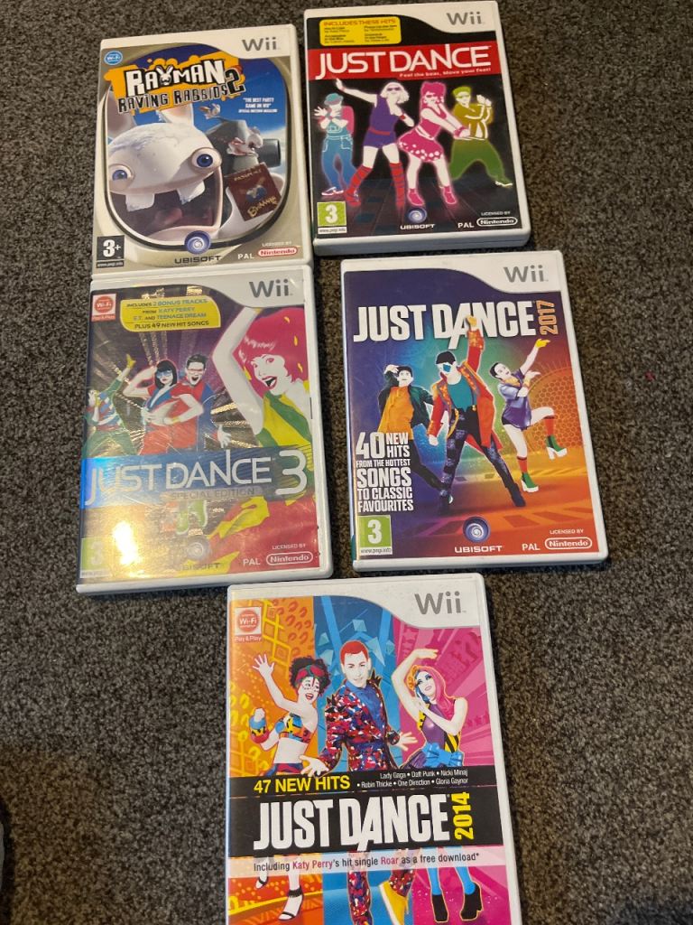Nintendo Wii Console & Games Bundle - Just Dance, Rayman Raving Rabbids