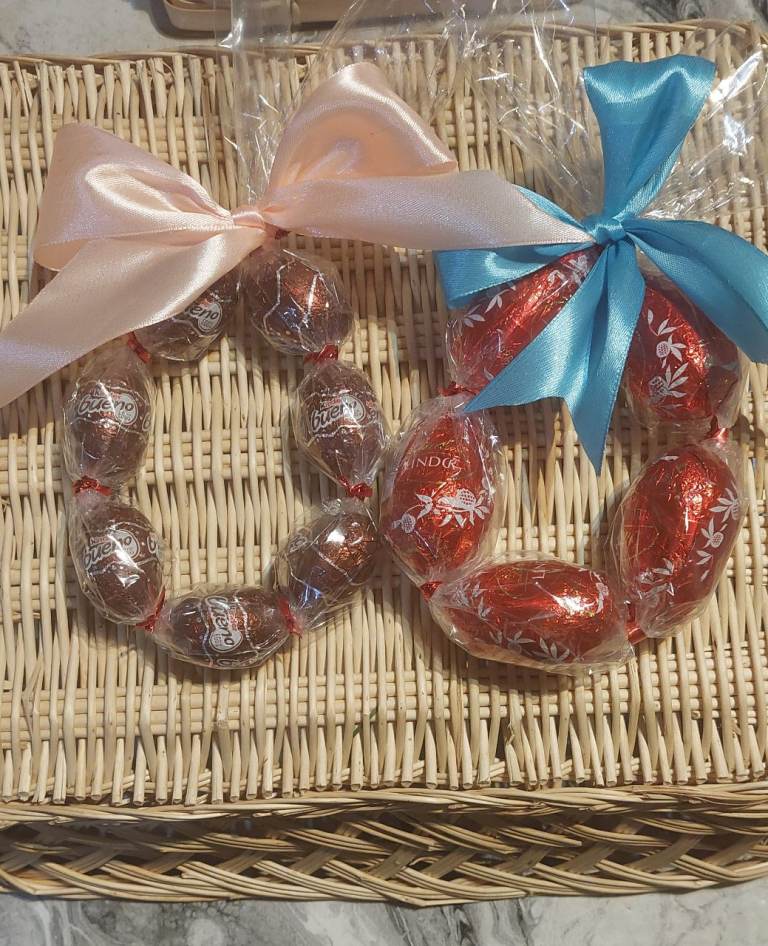 Chocolate Easter Egg Wreaths – Brand New, Lovely Gift