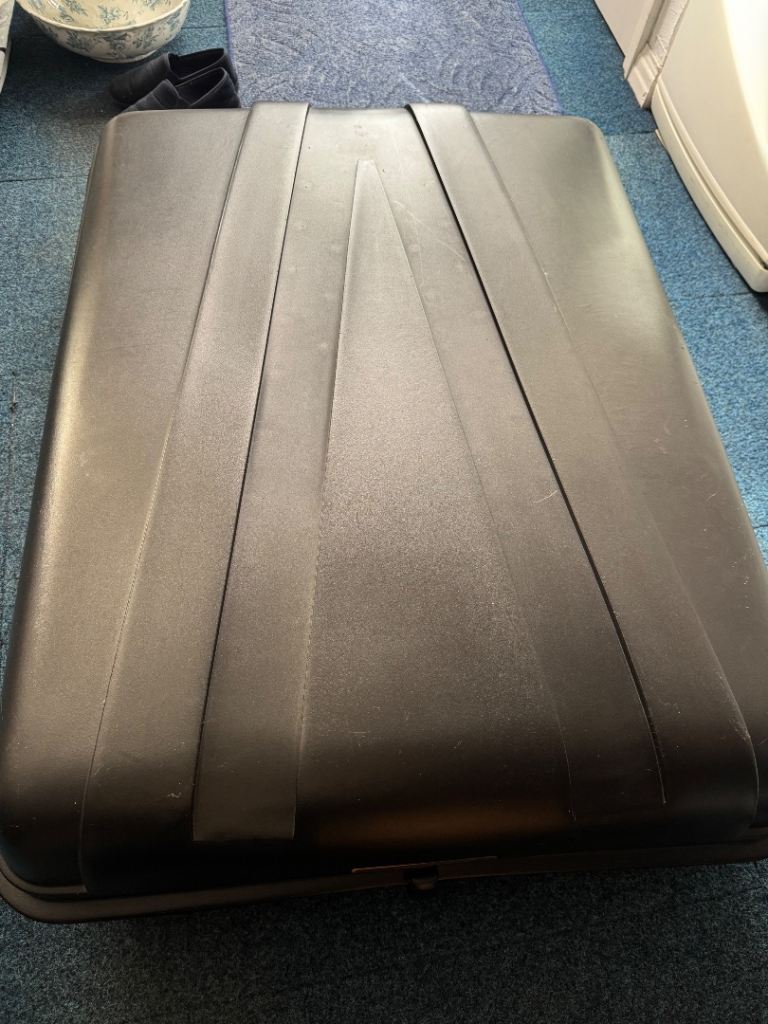 TopBox for car with rails 