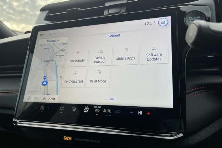 2025 Ford Puma 1.0 EcoBoost Hybrid mHEV ST-Line 5dr DCT ** Sync 4 - Bluetooth / USB Connec Hatchb...