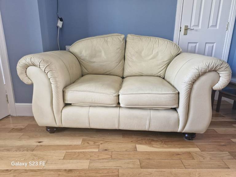 Thomas Lloyd Cream Settees 2 & 3 seater