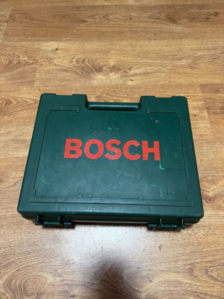 Bosch PSR 14.4 Cordless Drill Driver 14.4V With Battery Case and Charger - Excellent Condition