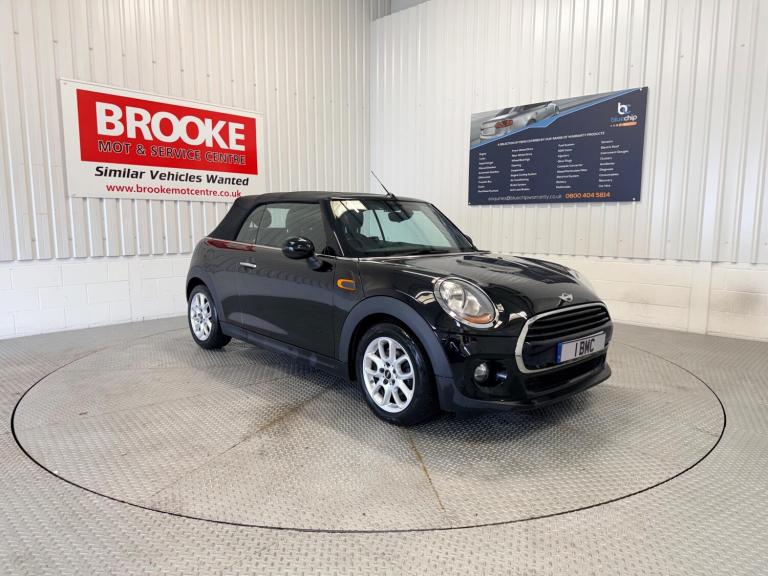 2017 MINI Convertible 1.5 Cooper D 2dr CONVERTIBLE DIESEL Manual