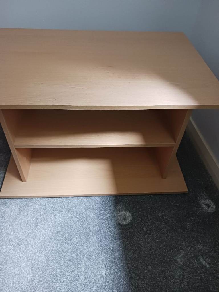 Small entertainment unit