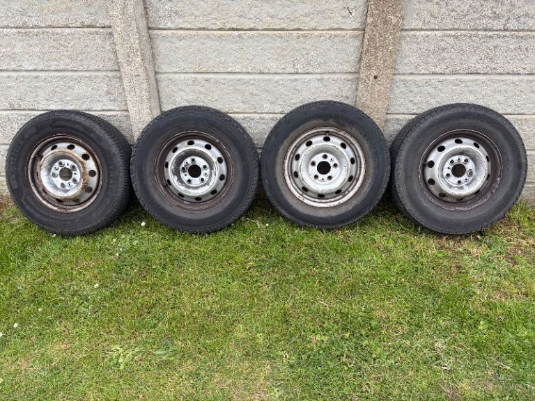4x steel wheels and part worn tyres 