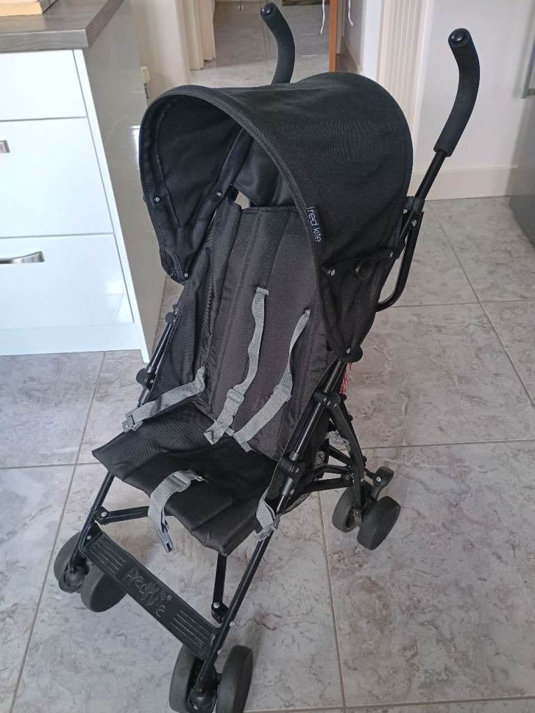 Black Baby Pushchair/Stroller – Good Condition