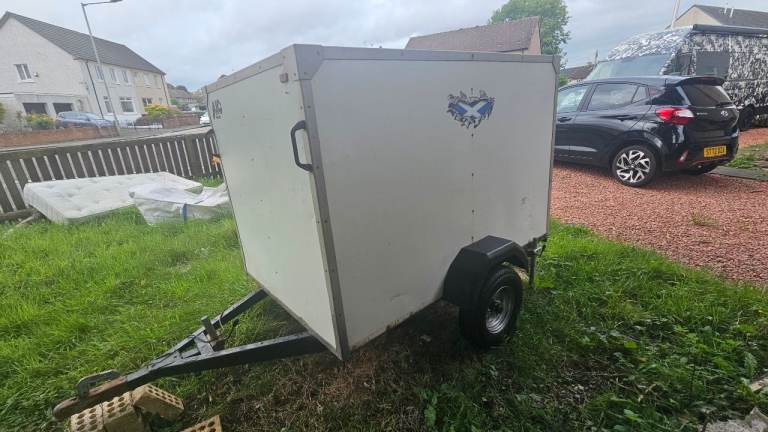 Box Trailer