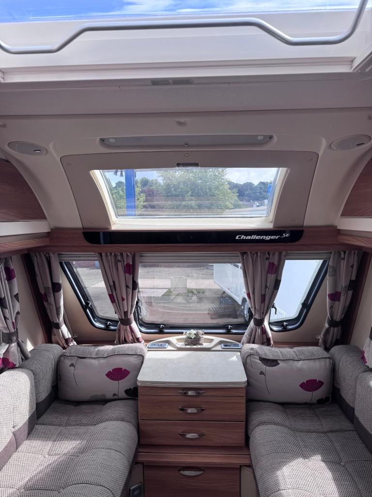 Swift Challenger 565, Yr.2013, FixedTwin Single Beds