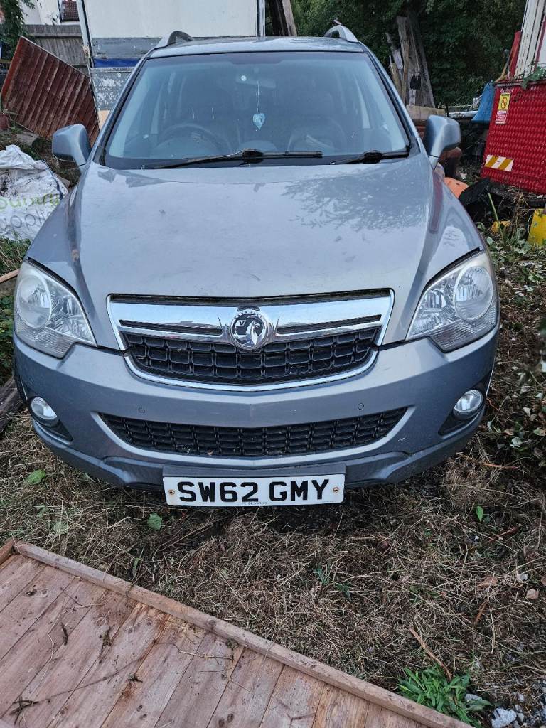 2012 car Vauxhall Antara CDTi for parts spares selling whole car High Wycombe