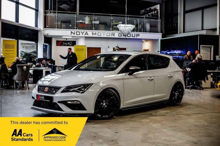 image for 2019 SEAT Leon 1.5 TSI EVO 150 FR Black Edition [EZ] 5dr HATCHBACK PETROL Manual