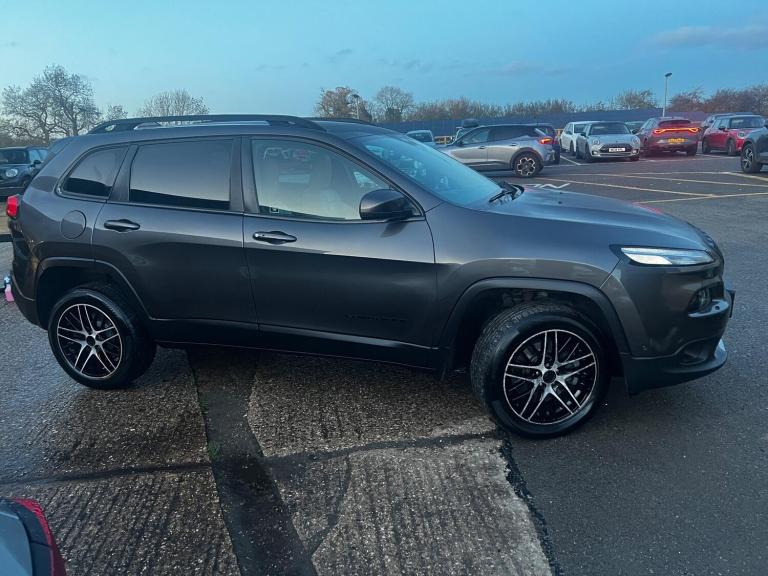 2016 Jeep Cherokee 2.2 Multijet 200 Limited Active Drive II 5dr Auto ESTATE DIESEL Automatic