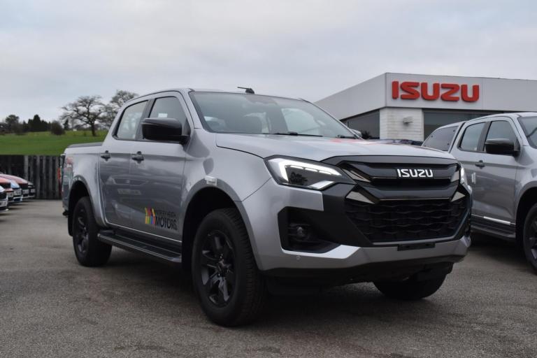 2025 Isuzu D-Max 1.9 V-Cross Double Cab 4x4 Auto PICK UP DIESEL Automatic