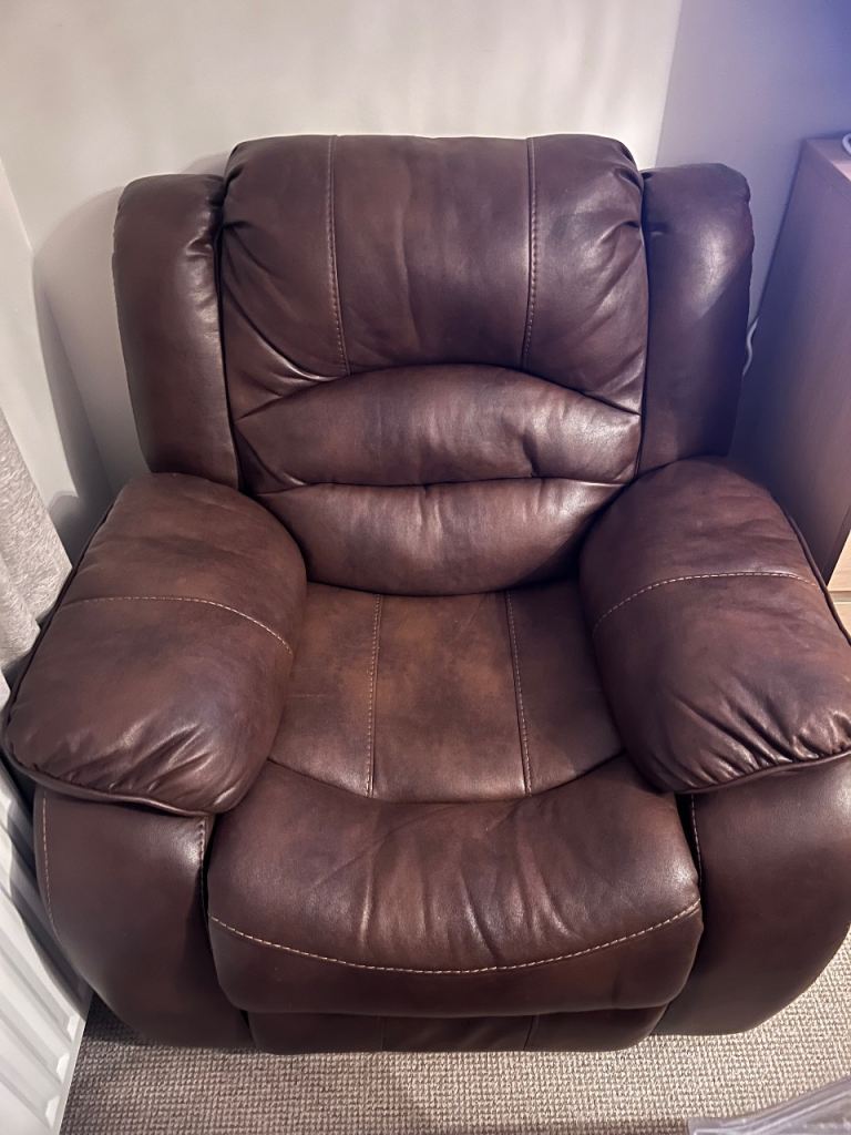 leather lift recliner chair featuring