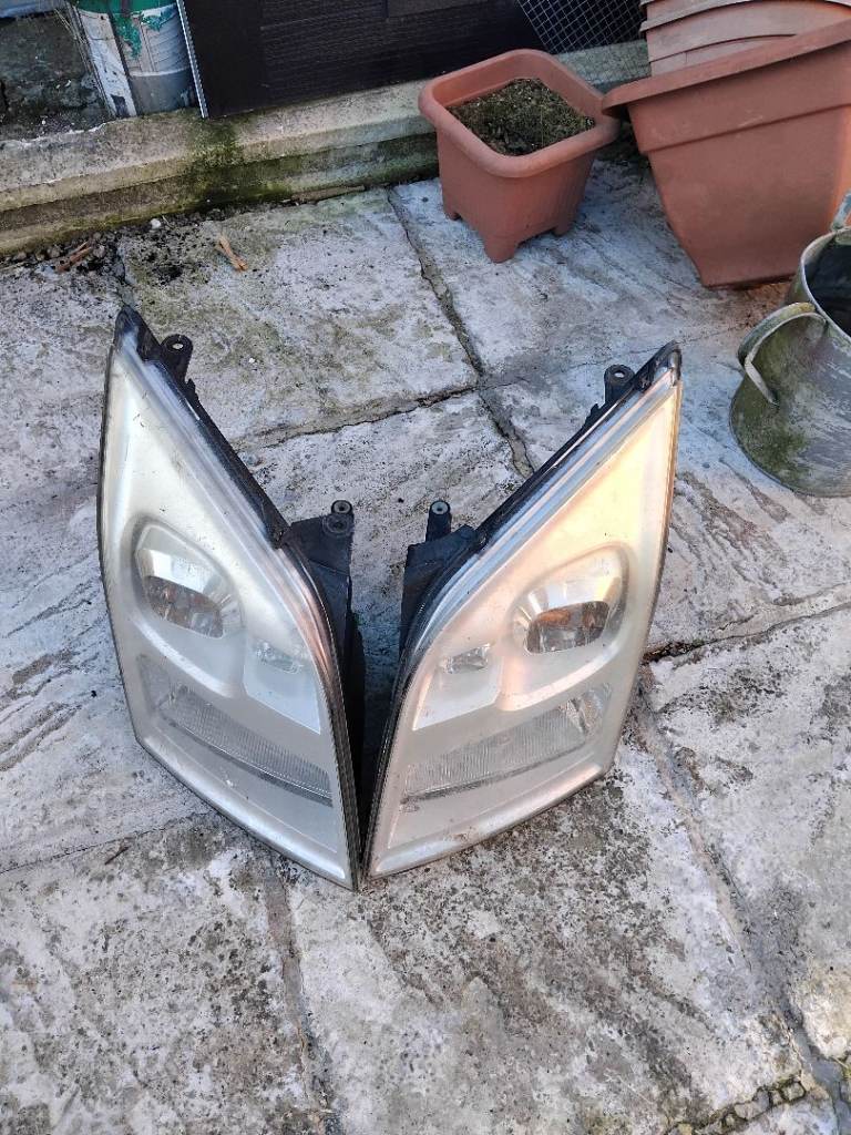 Ford transit mk 7 headlights pair