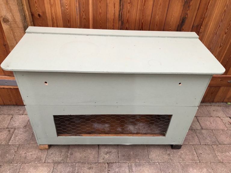 Rabbit Guinea Pig Small Pet Hand Made Hutch Sage Green VGc Solid Wood