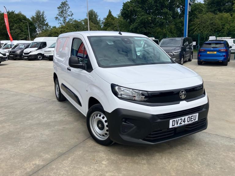 2024 Vauxhall Combo Combo Cargo Diesel 1.5 Turbo D 100ps Prime H1 Van Van Diesel Manual