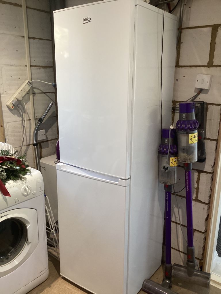 BEKO FRIDGE FREEZER