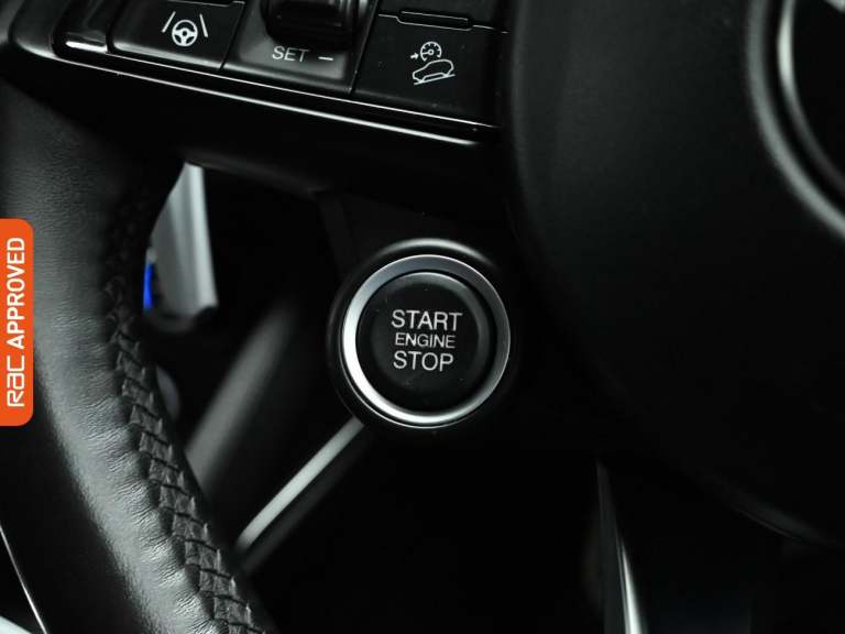 2021 Alfa Romeo Stelvio 2.2 TD Sprint SUV 5dr Diesel Auto Q4 AWD Euro 6 (s/s) (190 ps) SUV DIESEL...