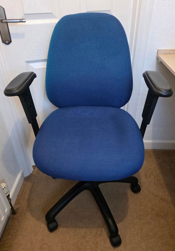 Office Boffins Blue Fabric Office Chair – As Good As New