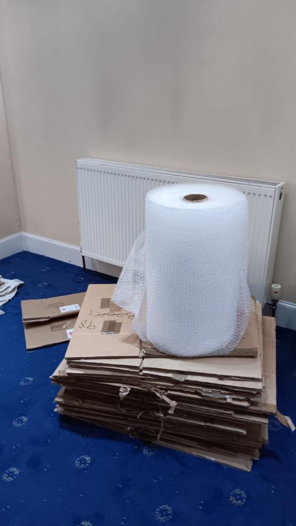 Packing boxes and bubble wrap FREE