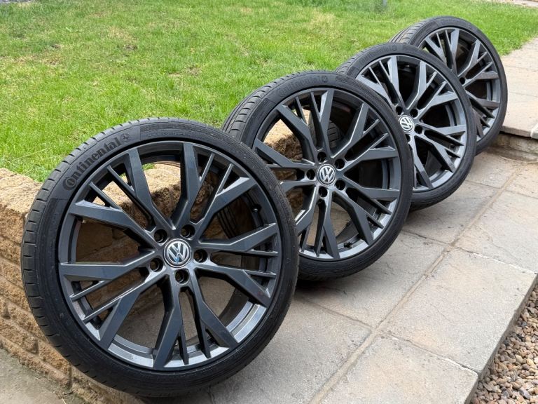 GENUINE SET VOLKSWAGEN GOLF GTD GT GTI GTE R MK7 MK8 ALLOY WHEEL 19 INCH SANTIAGO 