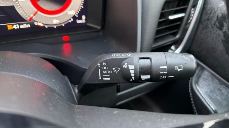 2022 Nissan Qashqai 1.3 DiG-T MH N-Connecta 5dr Petrol Hatchback Hatchback Petrol Manual