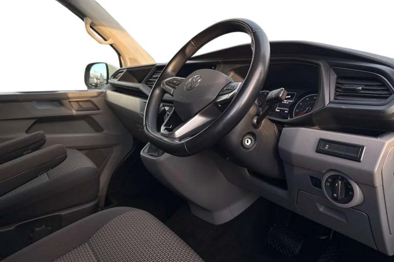 2024 Volkswagen Transporter 2.0 TDI 150 Highline Kombi Van DSG WINDOW VAN DIESEL Automatic