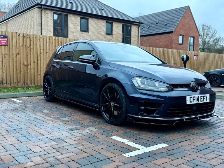 image for Volkswagen, GOLF, Hatchback, 2014, Semi-Auto, 1984 (cc), 5 doors