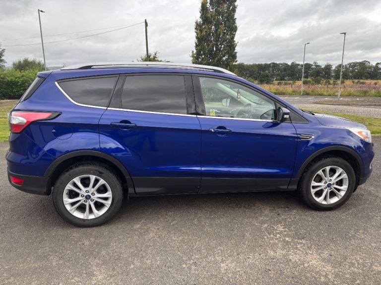Ford, KUGA, Hatchback, 2017, Manual, 1498 (cc), 5 doors