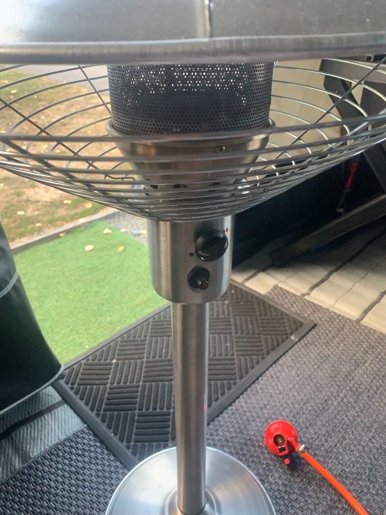 Table top heater 