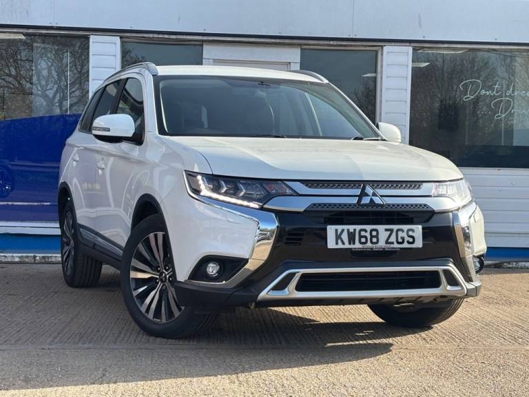 2019 Mitsubishi Outlander 2.0 MIVEC 4 SUV 5dr Petrol CVT 4WD Euro 6 (s/s) (150 ps) ESTATE Petrol ...
