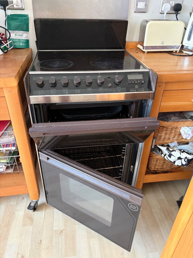 Electric Cooker - Freestanding (free)