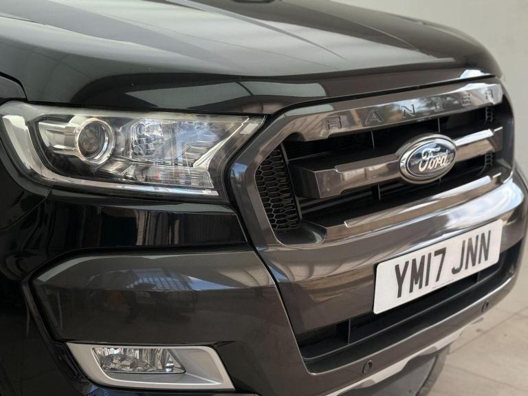 FORD RANGER 3.2 TDCi Wildtrak Auto 4WD Euro 5 4dr 2017