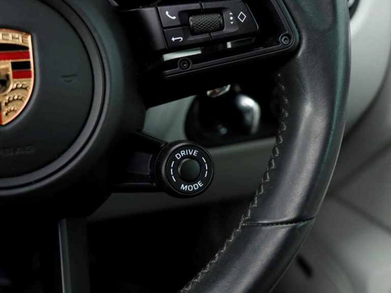 2022 Porsche Macan GTS 5dr PDK ESTATE PETROL Automatic